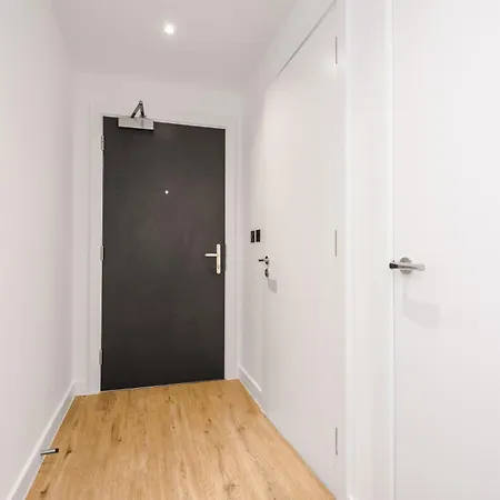 Hilltop Serviced Apartments - Piccadilly Manchester Room photo