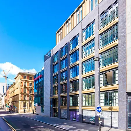 Hilltop Serviced Apartments - Piccadilly Manchester Exterior photo