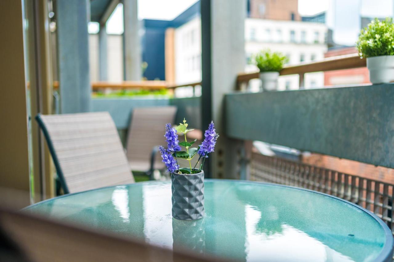 Hilltop Serviced - Piccadilly Apartment *