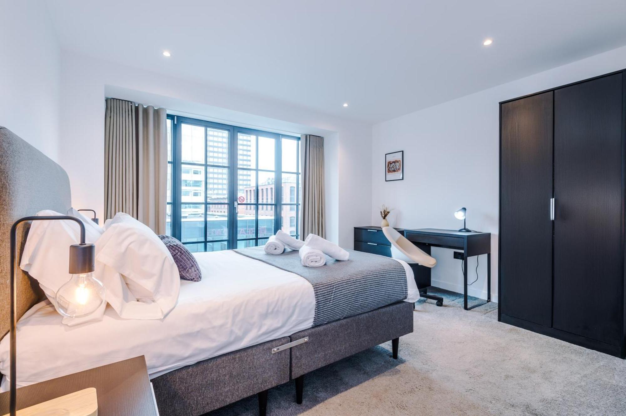 Hilltop Serviced - Piccadilly Appartamento